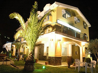 Hotel Piccolo Mondo