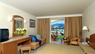 Hotel Pilot Beach Resort