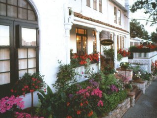 Hotel Pine Inn