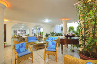 Hotel Playa Club