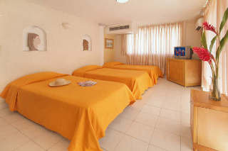 Hotel Playa Club
