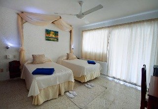 Hotel Playa Esmeralda