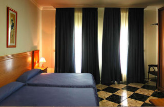Hotel Plaza Manjón