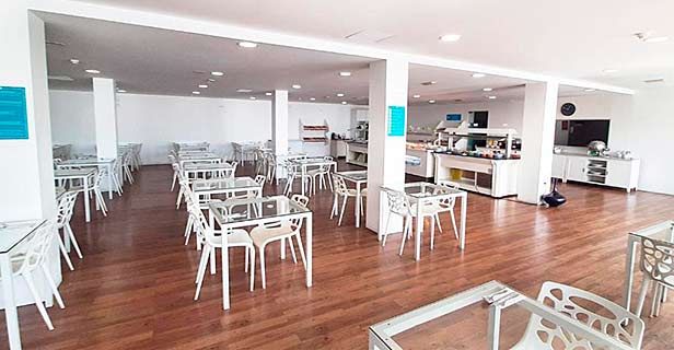 Hotel Plaza Palmeras