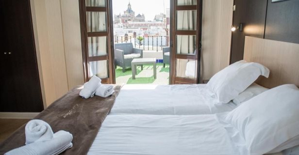 Hotel Plaza Sevilla