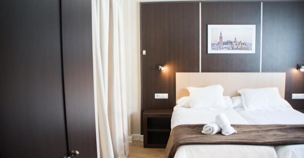 Hotel Plaza Sevilla
