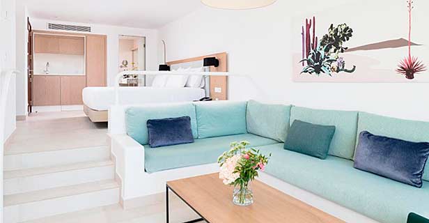 Hotel Plus Fariones Suite
