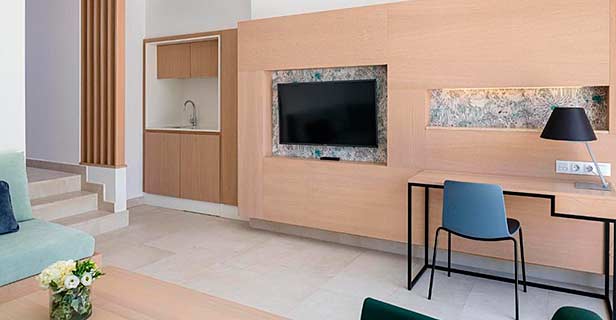 Hotel Plus Fariones Suite
