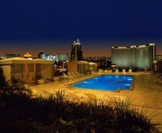 Hotel Polo Towers