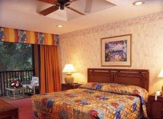 Hotel Polynesian Isle Resort