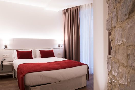 Hotel Pompaelo Urban Spa