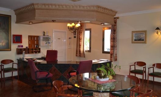 Hotel Poniente
