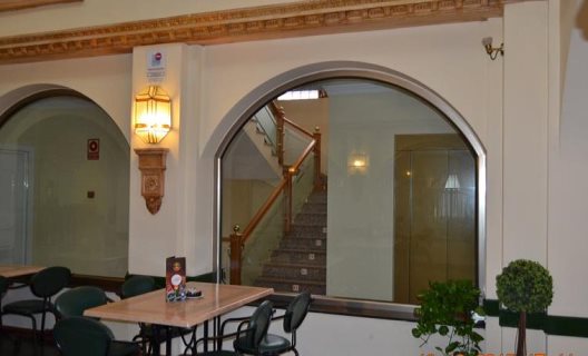 Hotel Poniente