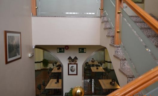 Hotel Poniente