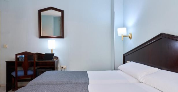 Hotel Porcel Navas