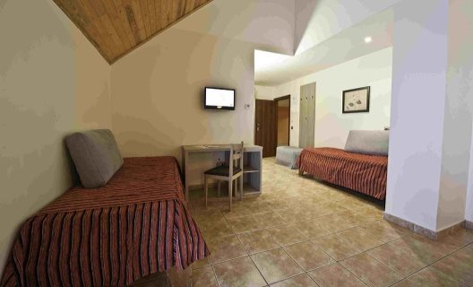 Hotel Port Aine 2000