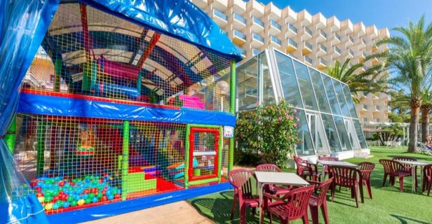 Hotel Port Denia