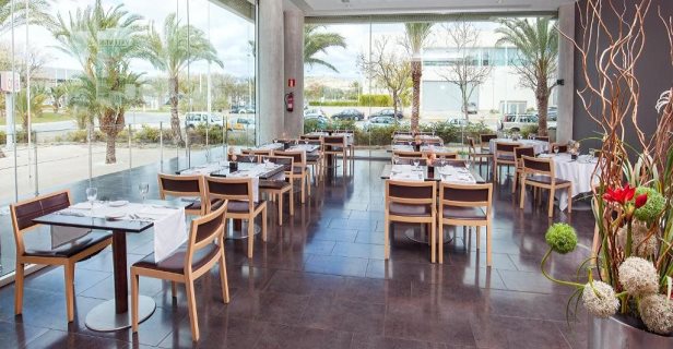 Hotel Port Elche