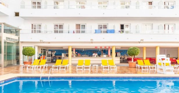 Hotel Port Fiesta Park