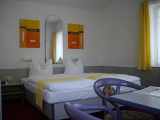 Hotel Port Inn