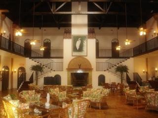 Hotel Port Of The Islands Resort & Marina