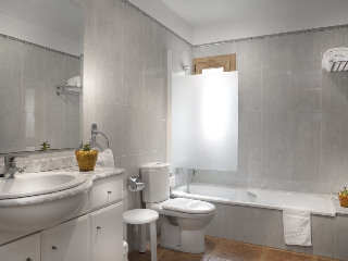 Hotel Porta D'alella