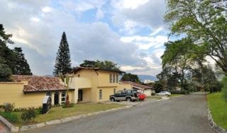 Hotel Portales Del Campestre