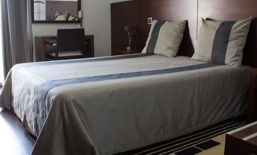 Hotel Portas De Santa Rita