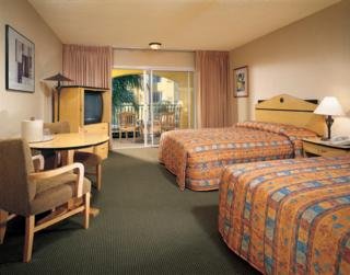 Hotel Portofino Inn And Suites