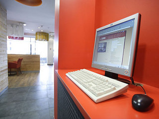 Hotel Portus City
