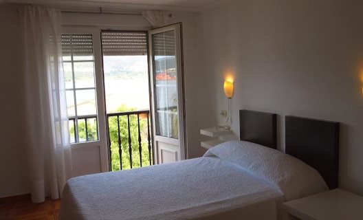 Hotel Praia De Quenxe