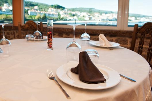 Hotel Praia De Quenxe