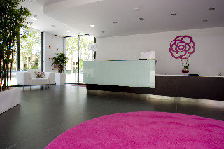 Hotel Primavera Perfume