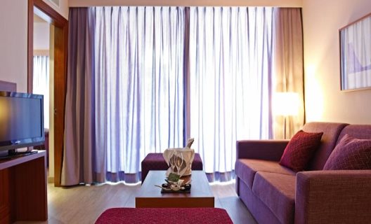 Hotel Protur Turo Pins