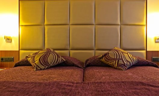 Hotel Protur Turo Pins