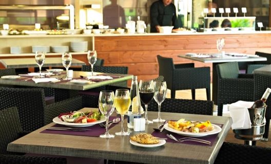 Hotel Protur Turo Pins
