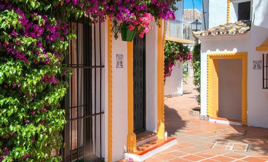 Hotel Pueblo Andaluz