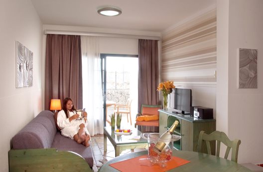 Hotel Pueblo Marinero