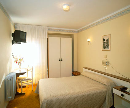 Hotel Puente De Los Santos