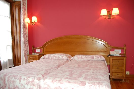 Hotel Puente Romano