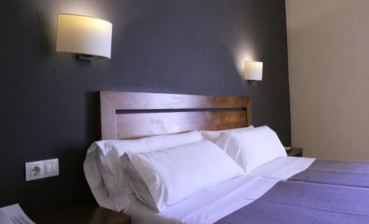 Hotel Puerta De España