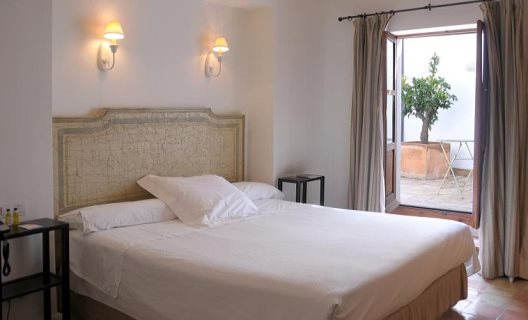Hotel Puerta De La Luna
