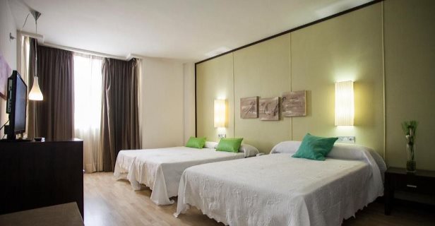 Hotel Puerta De Ocaña