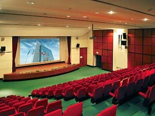 Hotel Pullman Bucharest World Trade Center