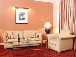 Hotel Pullman Bucharest World Trade Center