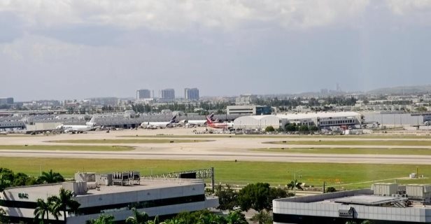 Hotel Pullman Miami Airport