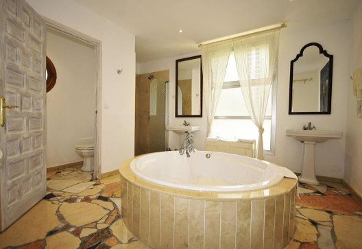Hotel Punta Sur