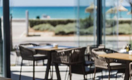 Hotel Pure Salt Garonda