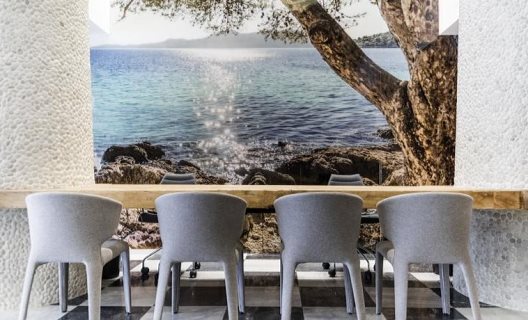 Hotel Pure Salt Garonda