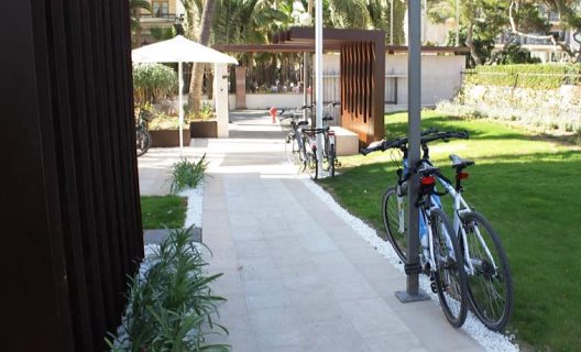 Hotel Pure Salt Garonda